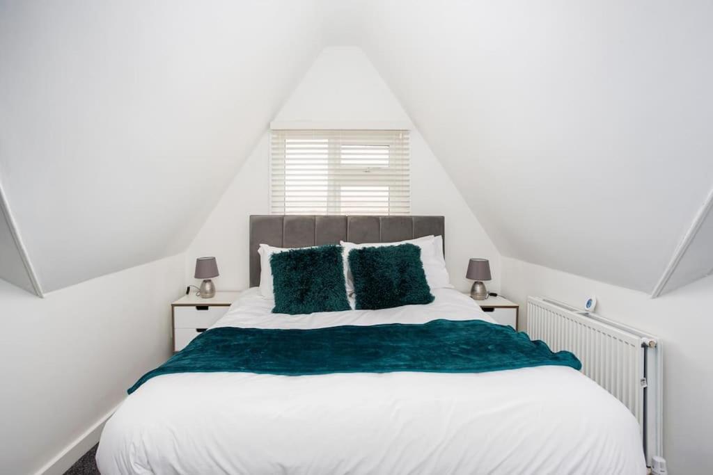 2 Bed Apartment Near The Beach Southend-on-Sea Zewnętrze zdjęcie