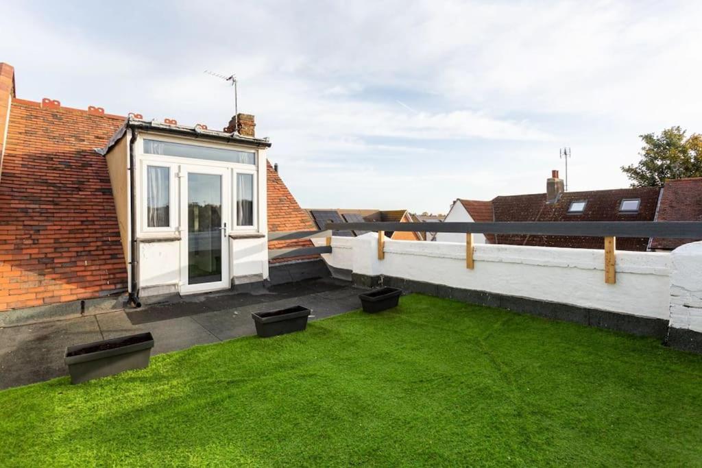2 Bed Apartment Near The Beach Southend-on-Sea Zewnętrze zdjęcie