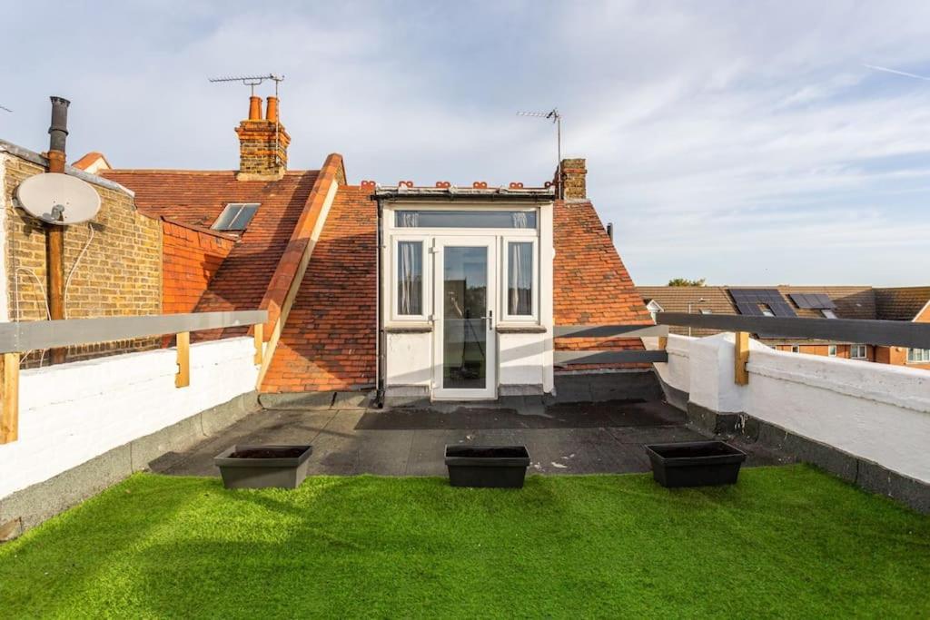 2 Bed Apartment Near The Beach Southend-on-Sea Zewnętrze zdjęcie